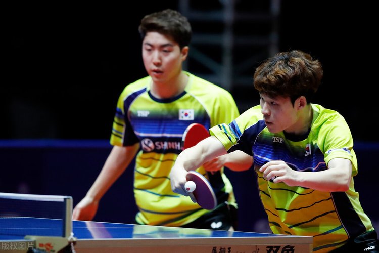 曼联与利兹 曼联与利兹